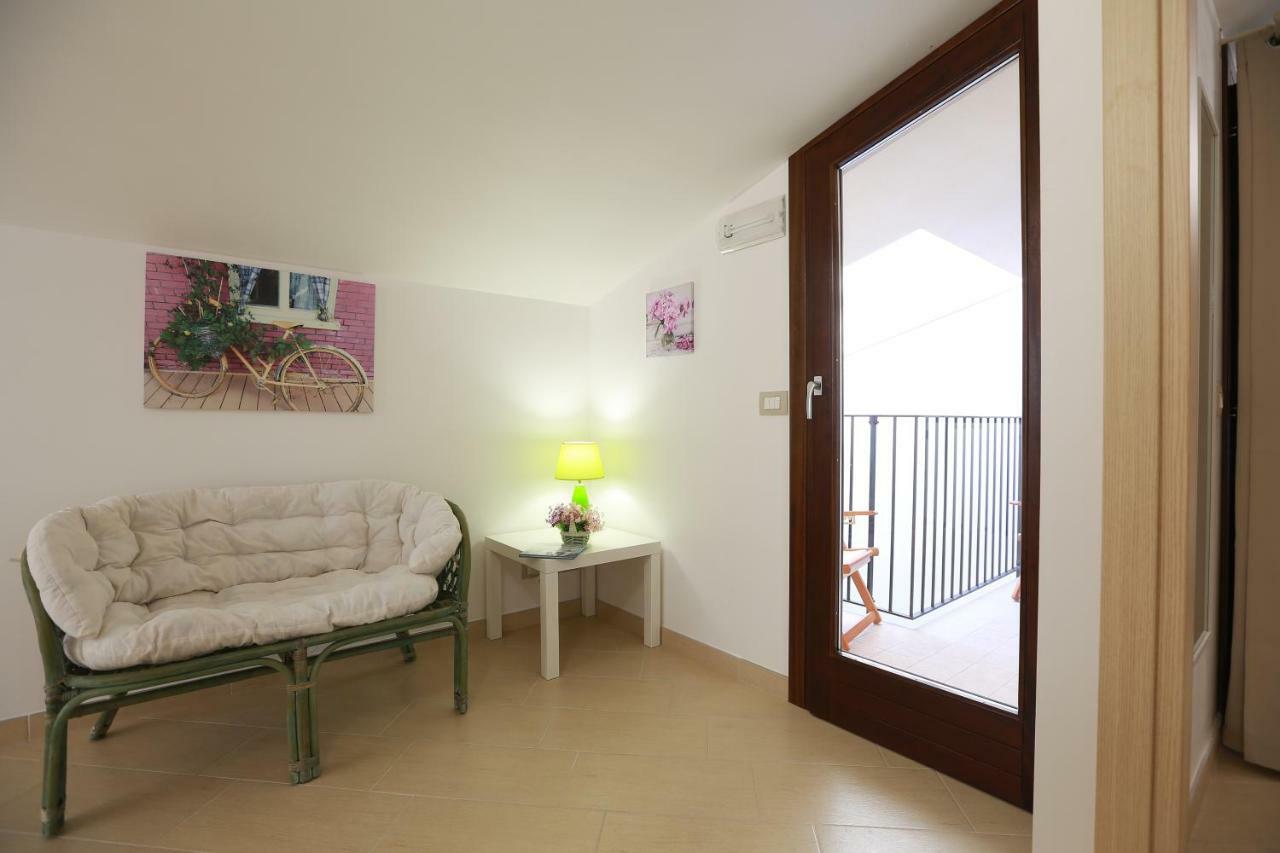 Casa Vacanza Il Dromone 포쟐로 외부 사진