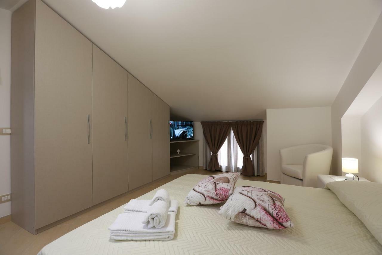Casa Vacanza Il Dromone 포쟐로 외부 사진